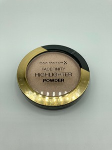 max factor facefinity highlighter powder