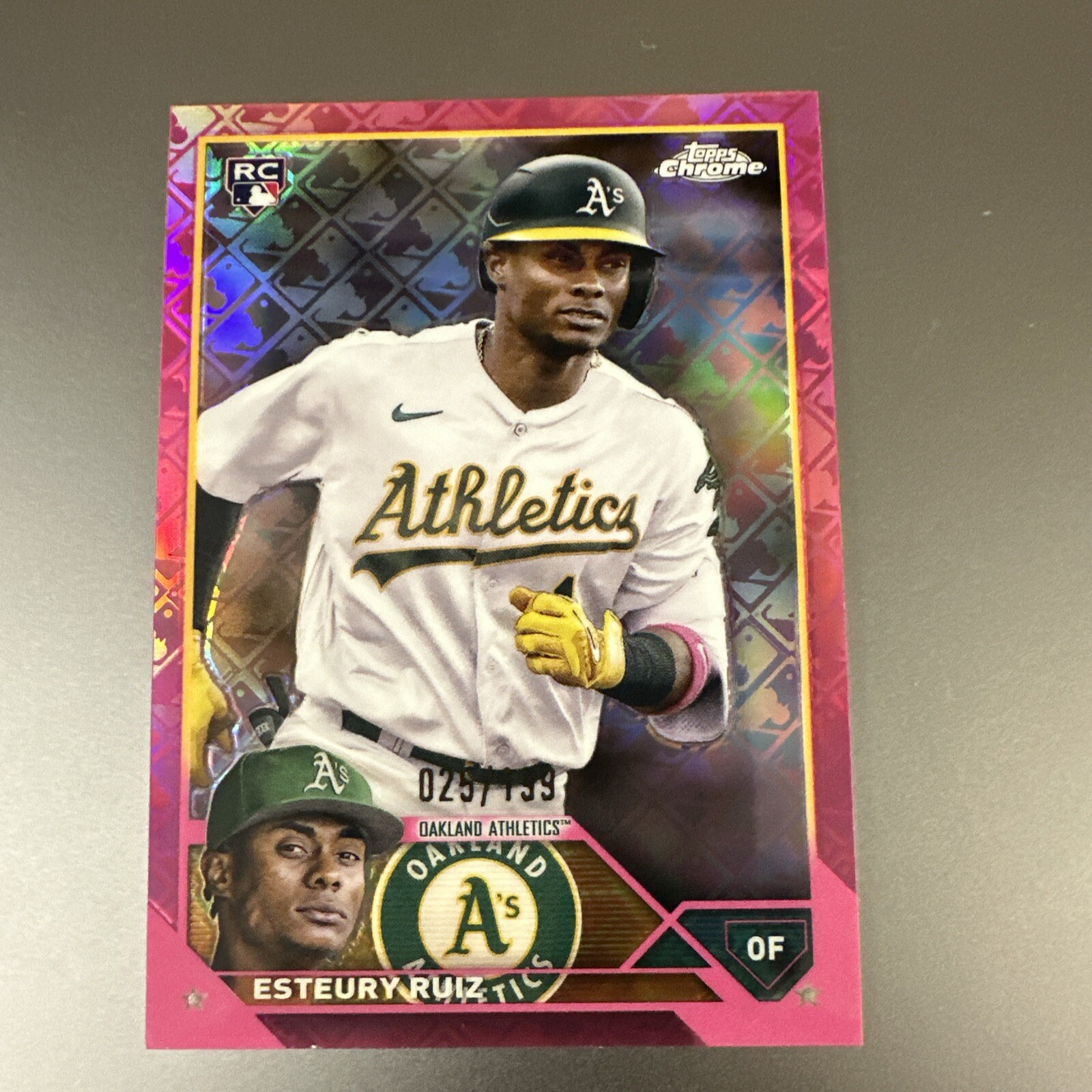 2023 Topps Chrome Pink Logofractor Esteury Ruiz Oakland A's RC Rookie 25/199