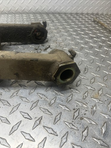 2000 POLARIS TRAIL BLAZER 250 REAR SWINGARM BACK SUSPENSION SWING ARM B421 - Picture 4 of 7