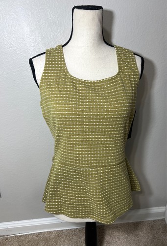 Womens Peplum Sleeveless Tank Top size L Green Scoop Neck Wide Strap Shirt NWT - Picture 2 of 5