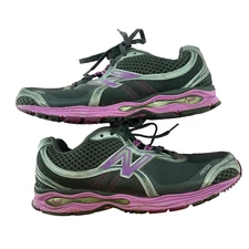 New Balance Sz 8 Fantom Fit Women’s Running Workout Gym Sneakers Shoes