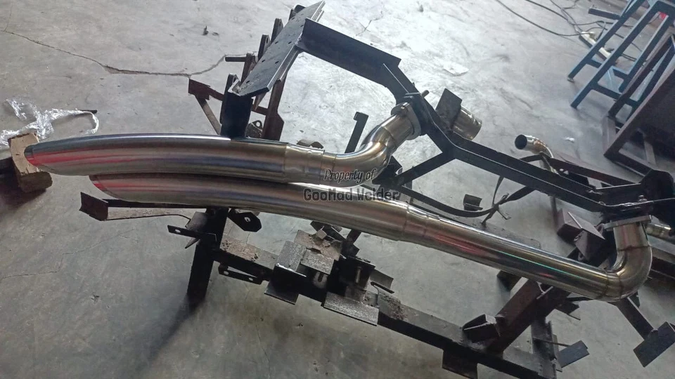 Sistema de escape personalizado para Harley Davidson modelo 2-2 Foto 4 de 4