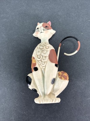 Jim Shore Heartwood Creek Spotted Cat 3.5'' Tall.