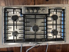 BOSCH BENCHMARK NGMP8655UC 36" NATURAL GAS COOKTOP