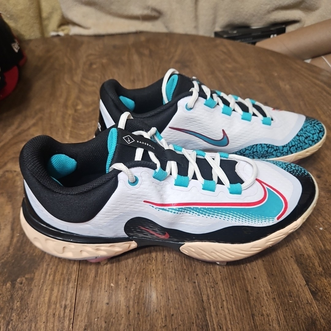 Size 10 - Nike RBI x Alpha Huarache Elite 4 Low White Black Teal