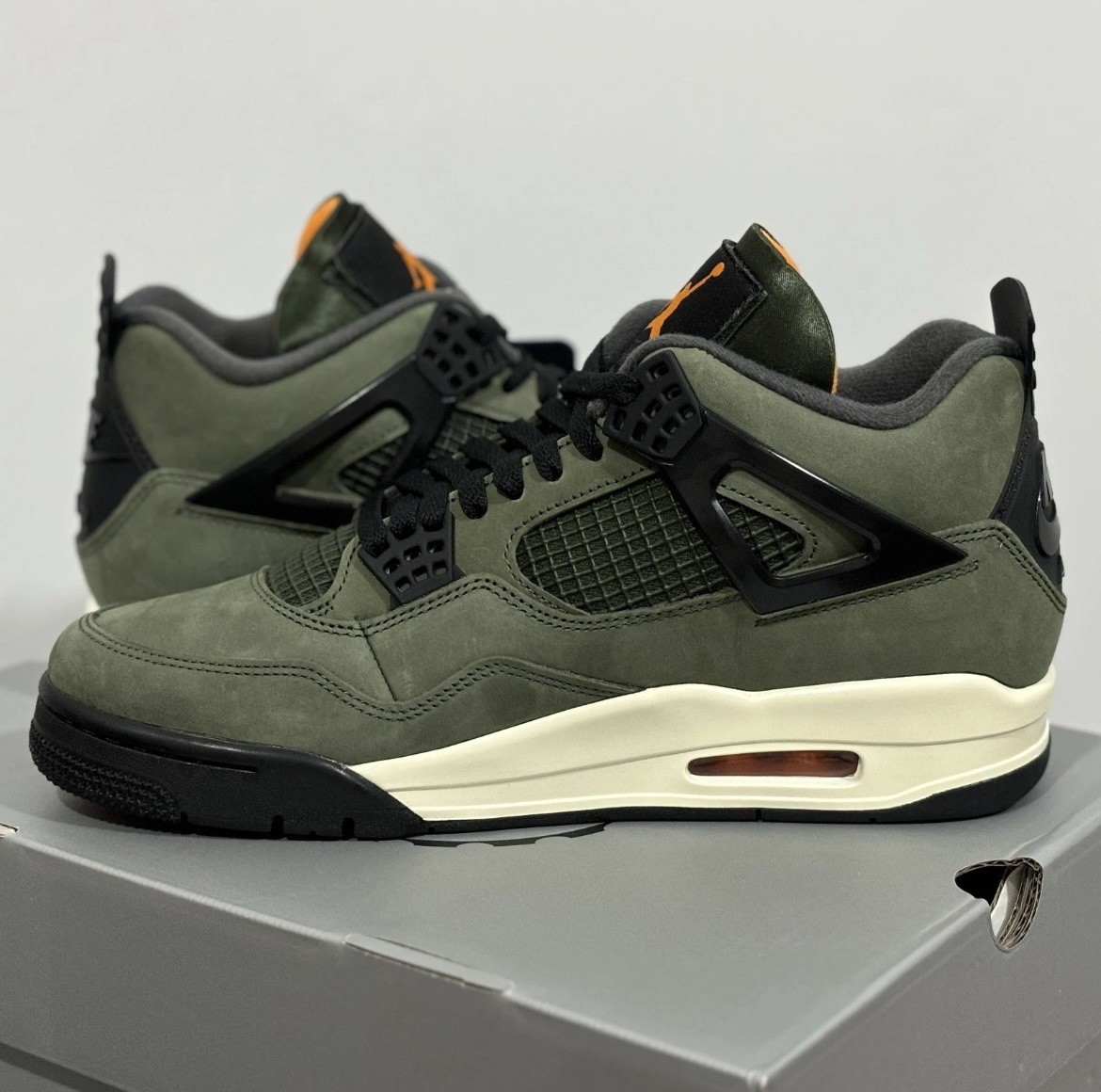 Air Jordan 4 Undefeated (UNDFTD) - Size 12 Men's | eBay