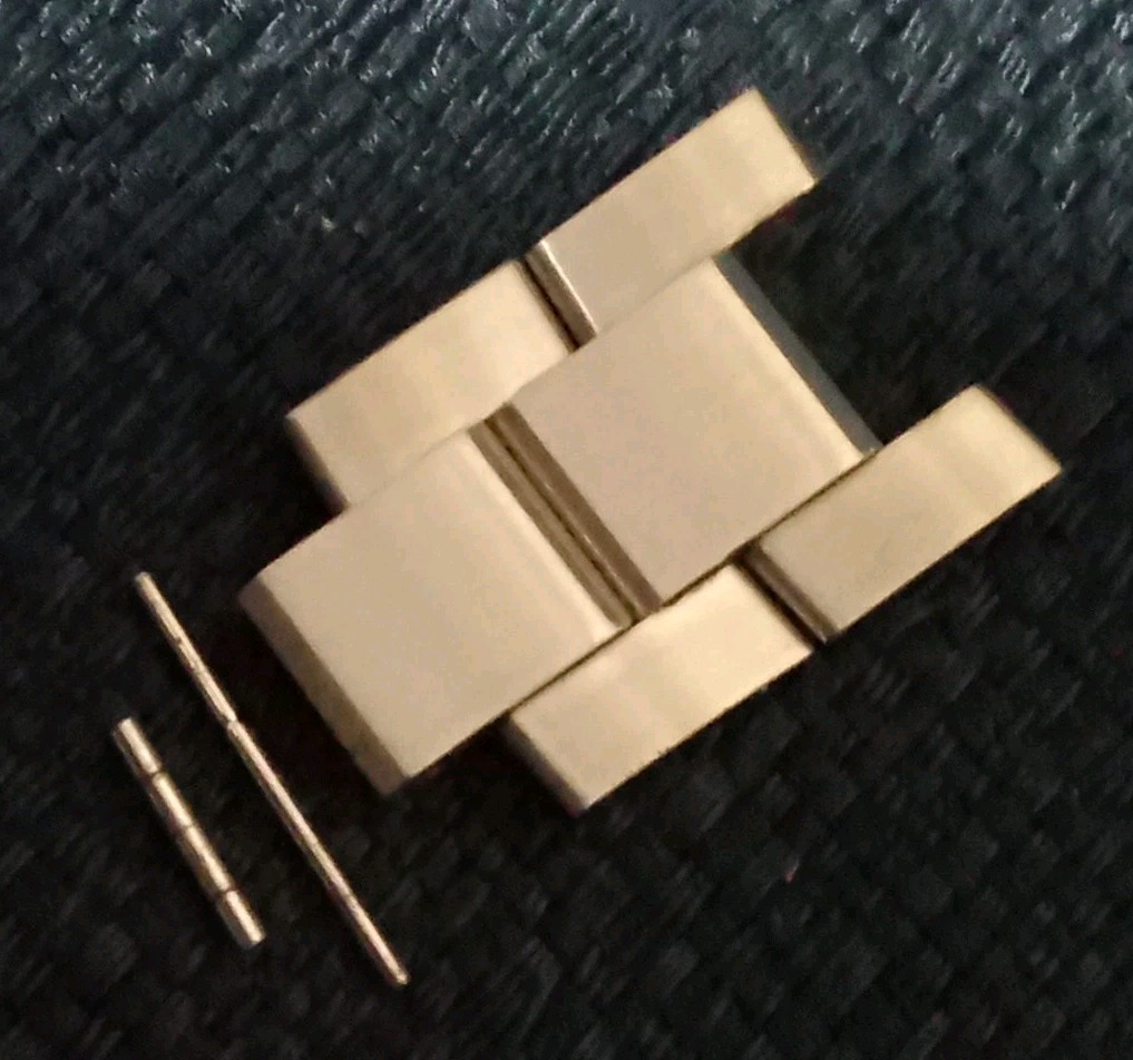 WAJ1111 steel FM0215 2-piece WAJ1112 FAA042 link HEUER TAG WAJ1110 BA0870 - VintageWatches.PK WAJ1111 steel FM0215 2-piece WAJ1112 FAA042 link HEUER TAG WAJ1110 BA0870 - vintagewatches.pk