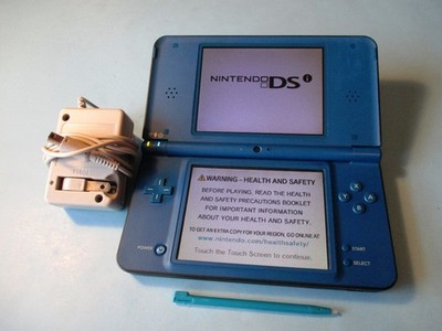 Nintendo DSi XL Midnight Blue System w/Charger FREE Shipping! | eBay