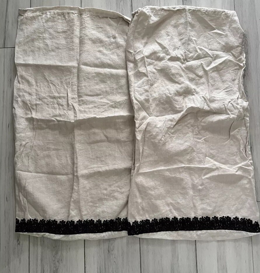Foto 1 di 10