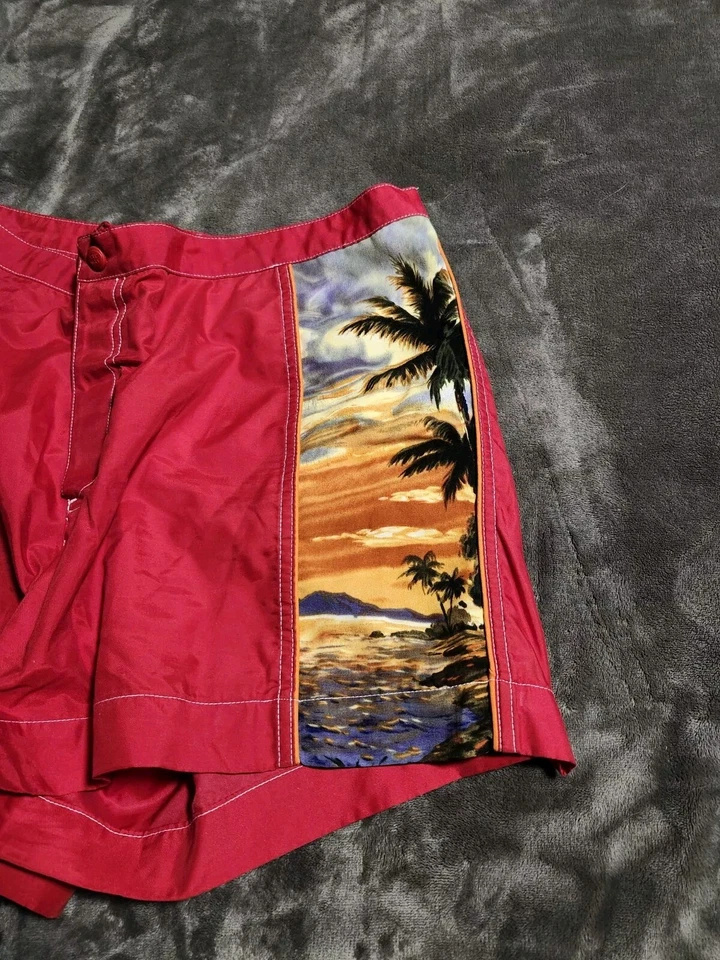 Pantalones cortos de natación Old Navy talla 12 para mujer rojos de nailon, tropicales, botones, gancho y bucle Foto 2 de 4