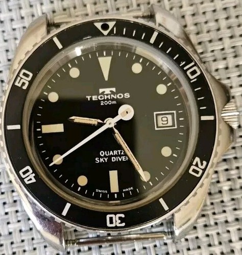 USE Chrono24!! Mint! 1974 Technos Skydiver New ETA 955.144 MONNIN CASE.Military - Picture 7 of 24