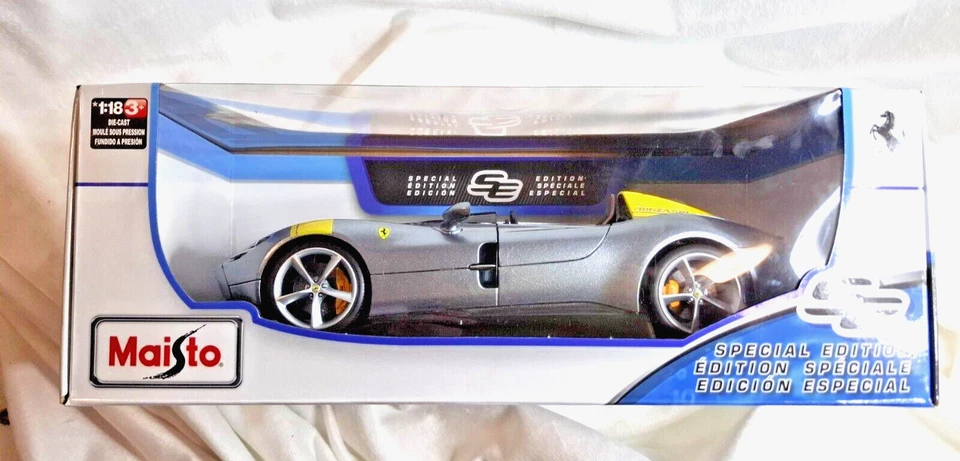 Maisto Quality 1/18 Die-cast Ferrari Monza SP1 Silver Special Edition Supercar. - Image 3 of 4