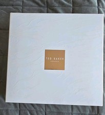 TED BAKER London Cosmetic Gift Box Set with 2 Draws 9 items New Other