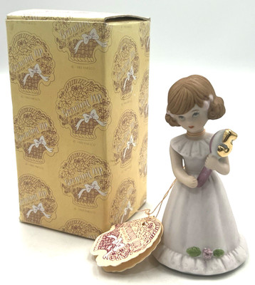 VTG 1982 Growing Up Birthday Girls Porcelain Brunette Figure E-9529 Age 5 w/Box