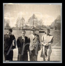 Photo, WW2, Nurse on Vacation 1937, Maid with Family, L257L