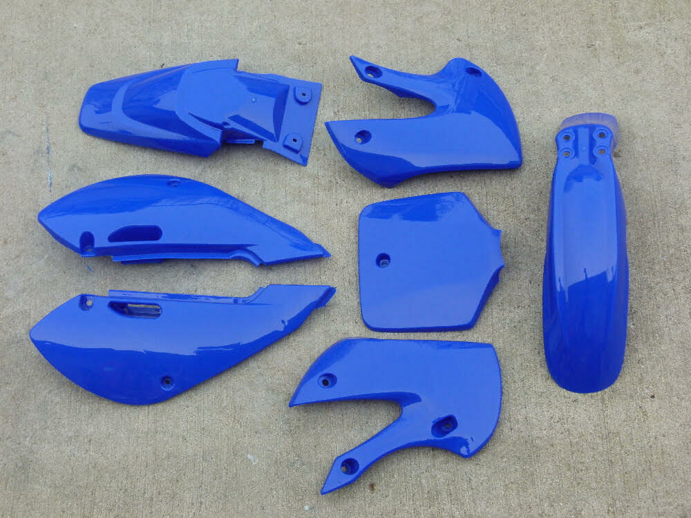 Kit plastique type KLX 110 bleu flexible et ultra résistant aux chocs