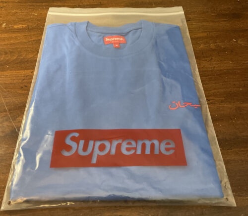 CAMISETA SUPREME LOGOTIPO ÁRABE LAVADO S/S AZUL/TALLA MEDIANA/FW21 SEMANA 5/AUTÉNTICA NUEVA - Imagen 1 de 12