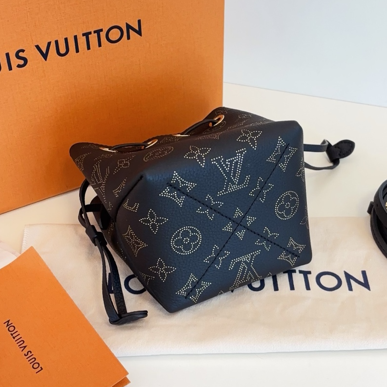 Louis Vuitton Bella Pico Mini Bucket Chain Top Handle Crossbody