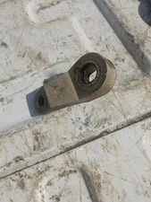 Cub Cadet 3225 3240 3235 3204 3206 3100 Steering Knuckle