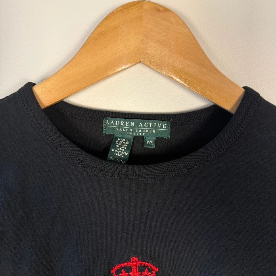 Vintage 90s Lauren Ralph Lauren Embroidered Longsleeve Crest Tee Shirt Top Black - Image 4 of 4