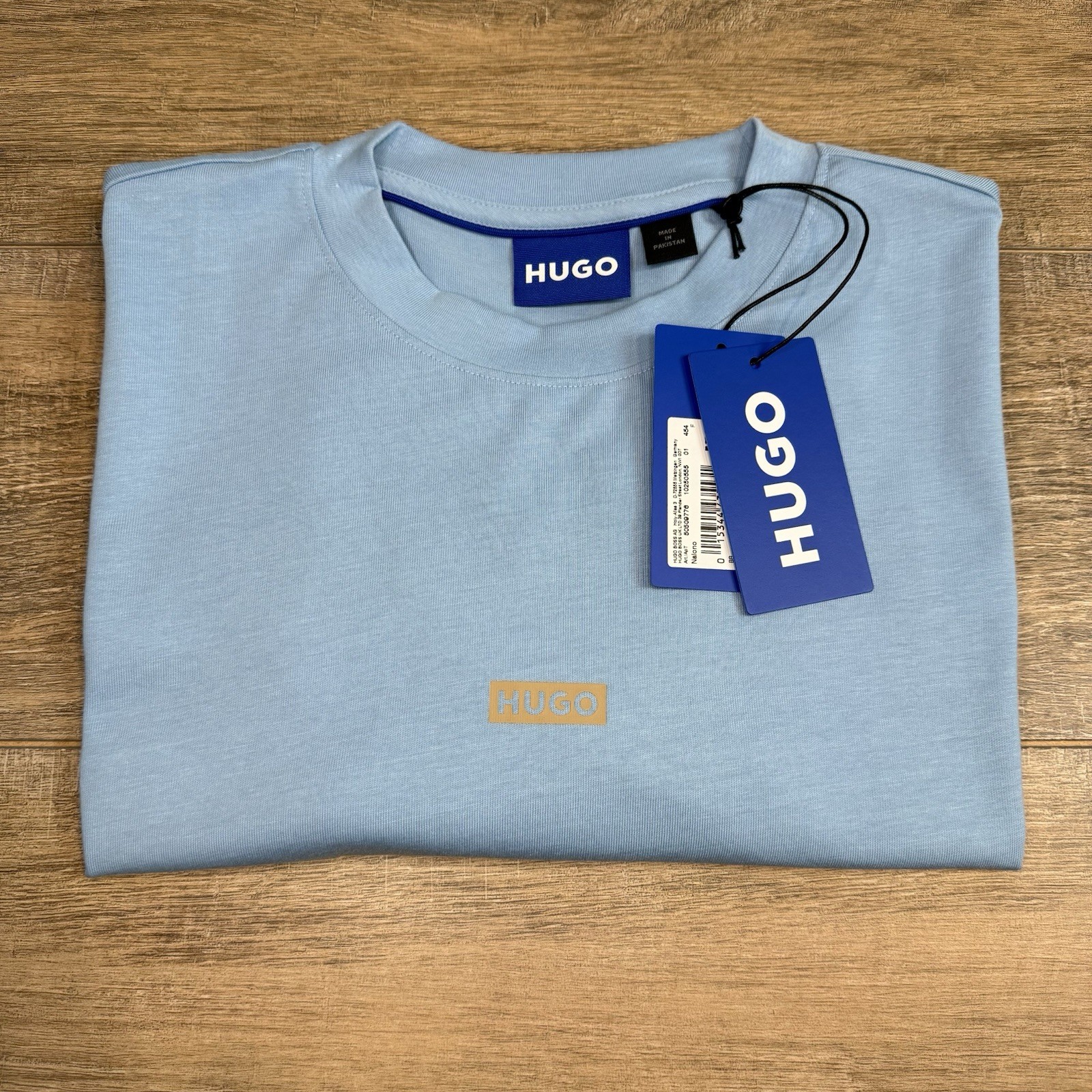 NWT Hugo Boss Mens T-Shirt Size (S/M) Light Blue Oversized Cotton Back Logo B9 thumbnail 22