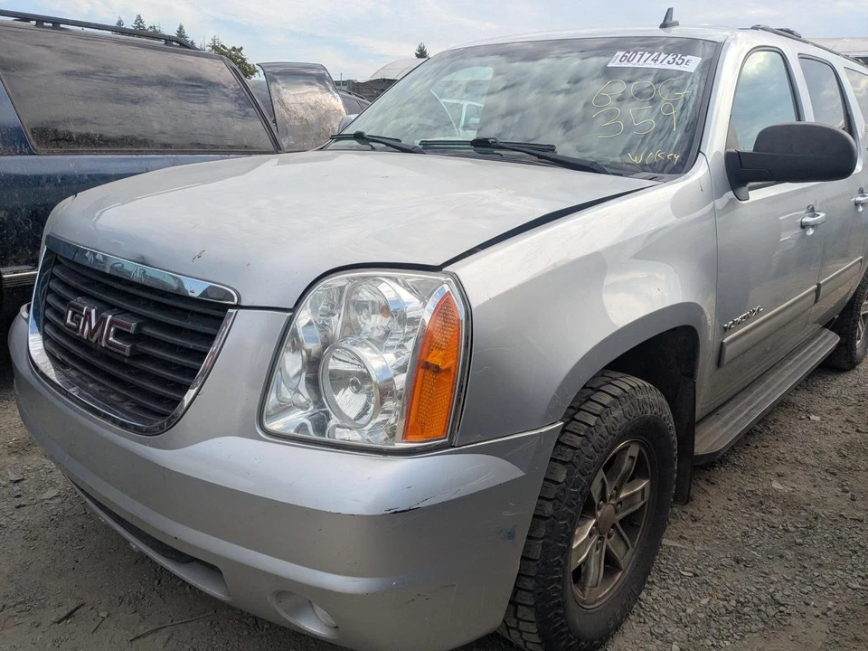 Used Front Right Door Window Regulator Front fits: 2013 Gmc Yukon xl 1500 electr - Image 2 of 4