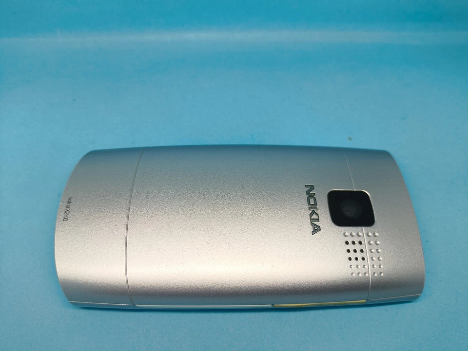 Nokia X2-01 Unlocked Mobile Phone Good Condition - Image 3 of 4