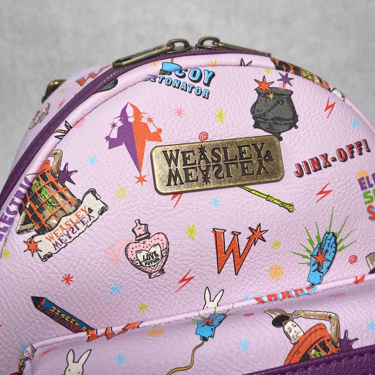 Loungefly Harry Potter Weasleys' Wizard Wheezes＊ミニ Loungefly Harry Potter Weasleys' Wizard Wheezes Mini