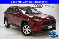 2020 Toyota RAV4 LE w/Heated Seats * Local Trade-Very Low KM*