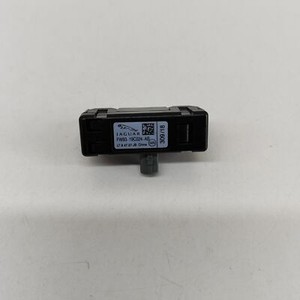 JAGUAR F-PACE X761 Bluetooth-Antennenverstärker FW93-19C024-AB 2020 24588021