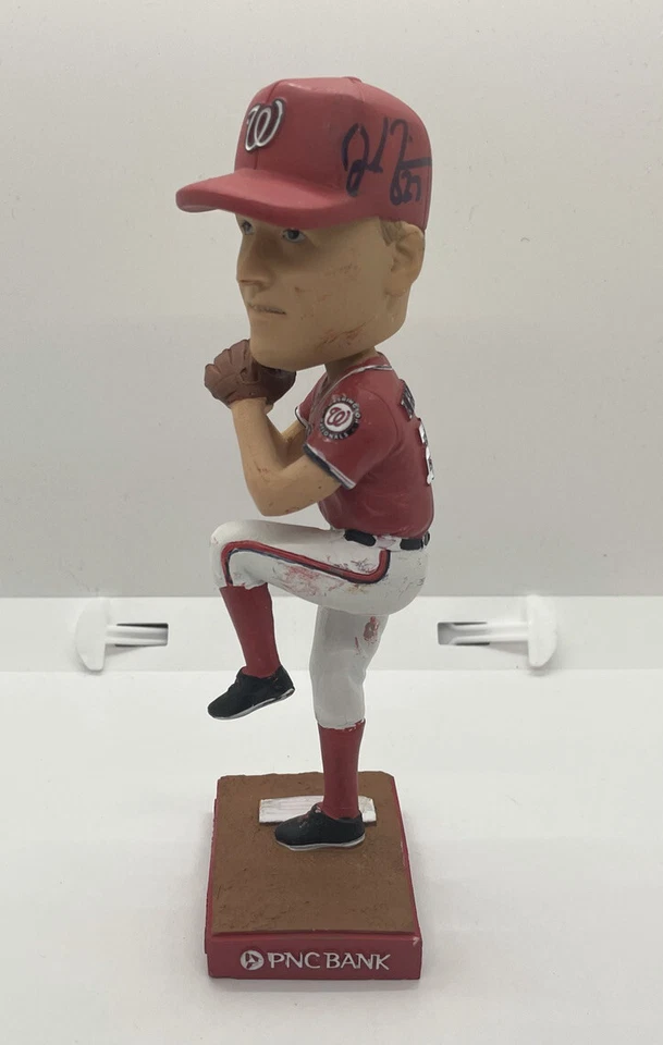 Jordan Zimmermann Bobblehead #2 2014 de los Nacionales de Washington - autografiado Foto 2 de 4