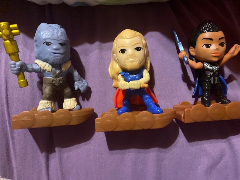 Marvel Studios 2022 Thor Love And Thunder Korg Figurine Mcdonalds Happy Meal Toy