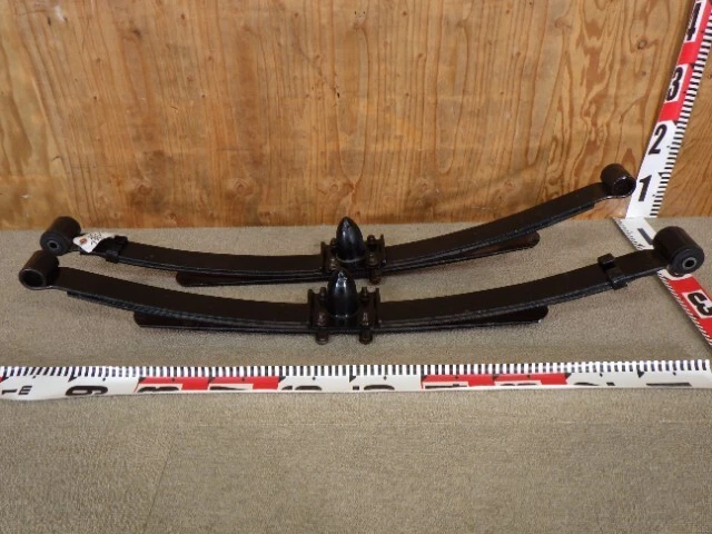 HONDA ACTY TRUCK HA3 HA4 Rear Leaf Spring  left & right set GENUINE - Image 2 of 4