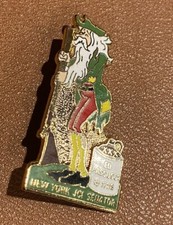 New York Jaycees senator hobbit rifle revolution Enamel Lapel Brooch Pin new