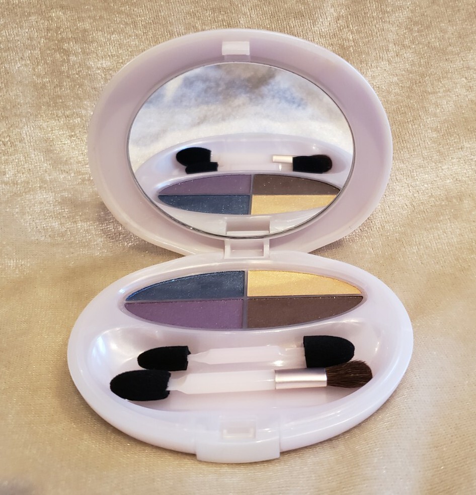 SHISEIDO The Makeup Silky Eye Shadow Quad THUNDER AND LIGHTNING Q7