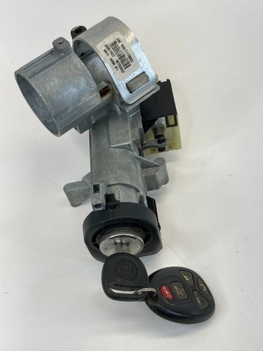 2008-2017 Buick Enclave Ignition Switch Lock Cylinder & Key 25957937 OEM - Picture 3 of 15