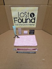 New Zippered Ipsy Bag Pink W/ 5 Ipsy Cosmetics Samples 1 Brush SEE PICS