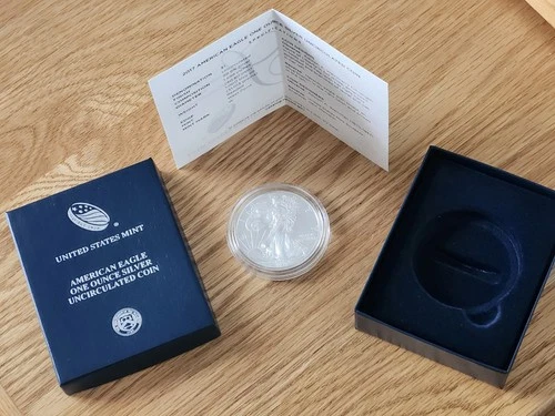 2017 AMERICAN SILVER EAGLE UNC COIN COA AND BOX WEST POINT MINT