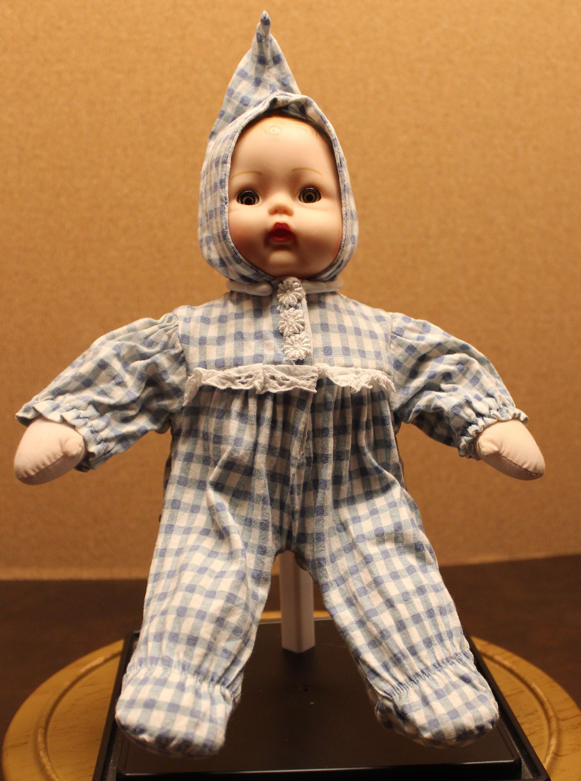 11" Little Huggums Soft Body Baby Doll Madame Alexander 1977 in Original Outfit