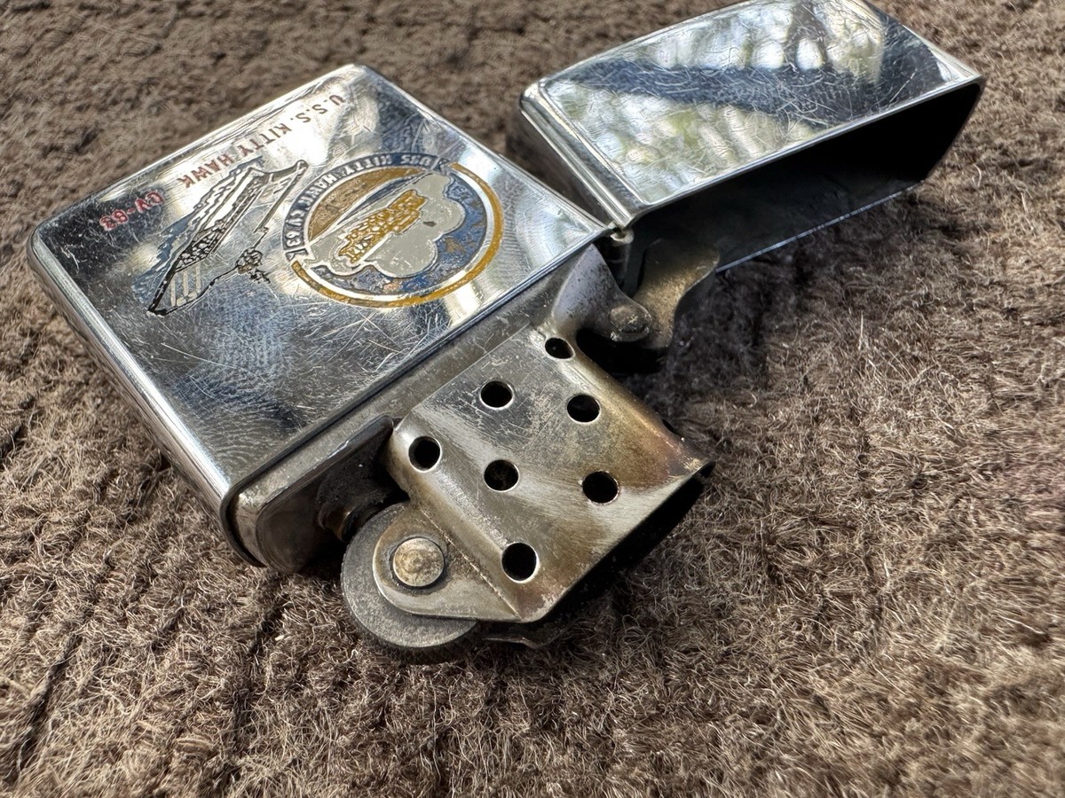 その他 USS KITTY HAWK CV-63 Zippo Zippo lighter US Navy USS Kitty Hawk CV63 made in 2003