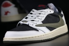 Nike Air Jordan I 1 Olive 💥 UTOPIA 💥 Travis Scott sz 6 Crispy DS og all SAMPLE
