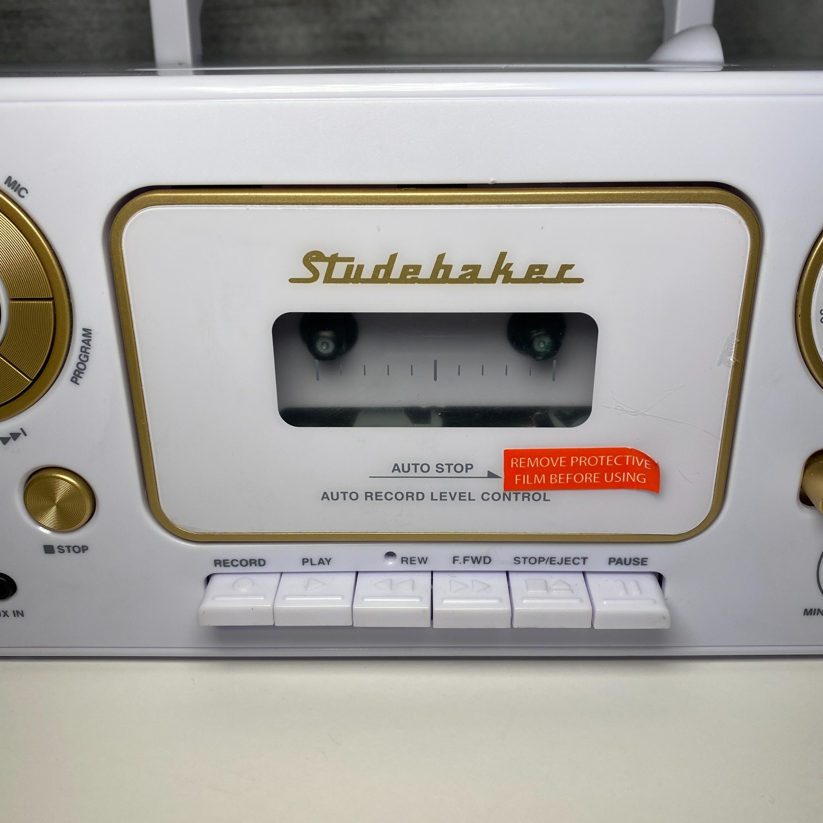 Studebaker Portable CD Boombox Radio & Cassette Player Recorder SB2135