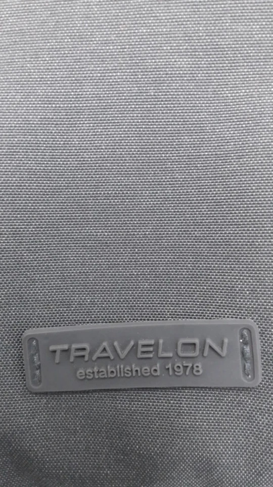 Mini Bandolera Travelon Antirrobo Estadio con Bloqueo RFID Foto 4 de 4