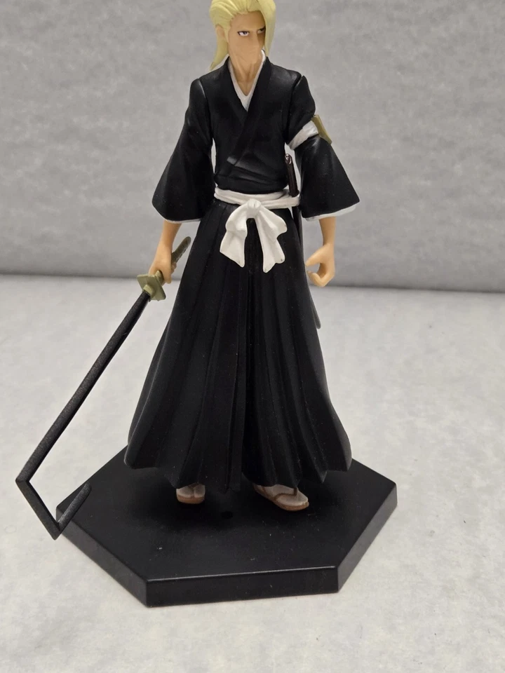 Figura de acción Bleach Character Trading Kira Izuru Bandai Vintage 2006 5" Foto 3 de 4