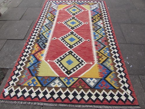 Vintage Kilim Traditional Hand Made Oriental faded Red Wool Kilim 272x154cm