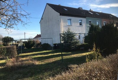 Haus mit Garten | eBay