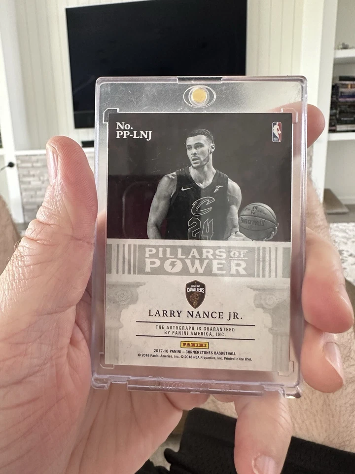 2017-18 Cornerstones-Pillars of Power Autographs #PP-LNJ Larry Nance Jr. 037/159 - Image 2 of 2