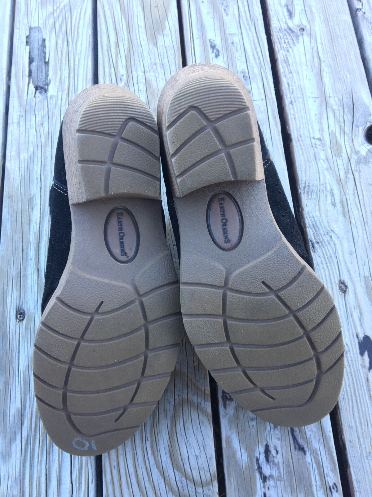 earth amanda booties