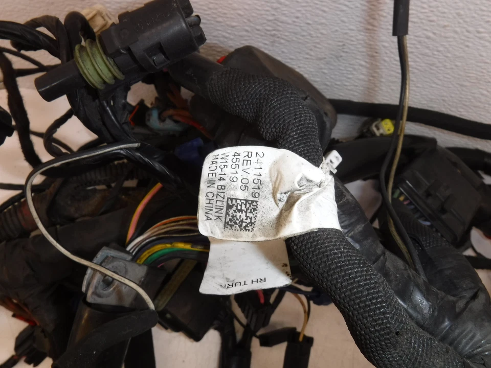 2015 victory cross country MAIN ENGINE WIRING HARNESS MOTOR WIRE LOOM - Image 4 of 4