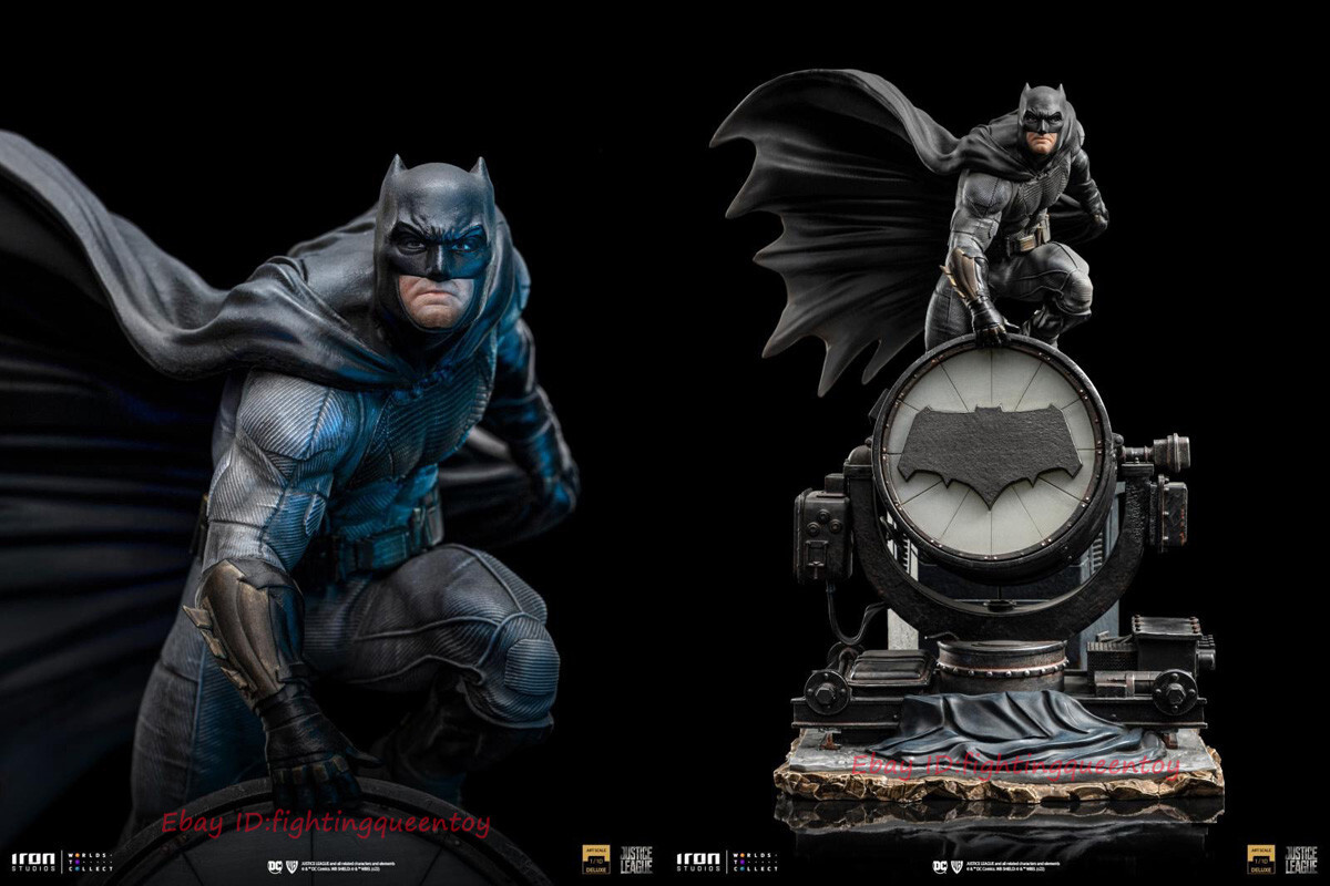 IRON STUDIOS Batman On Batsignal Justice League 1/10 Art Scale